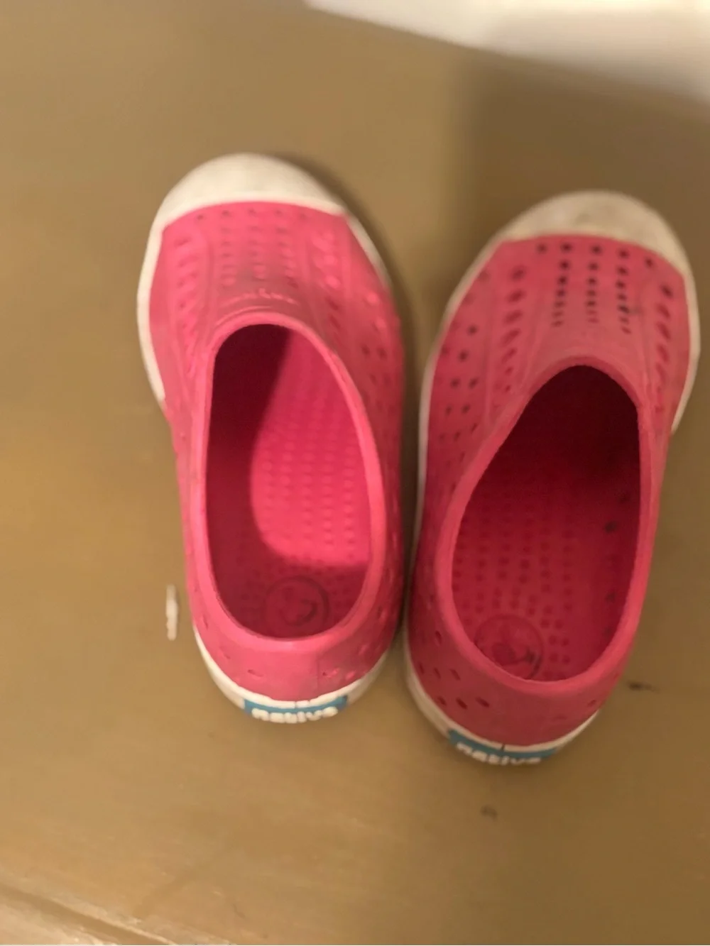 Native Kids Slip-On Sneakers in Pink with White Toe